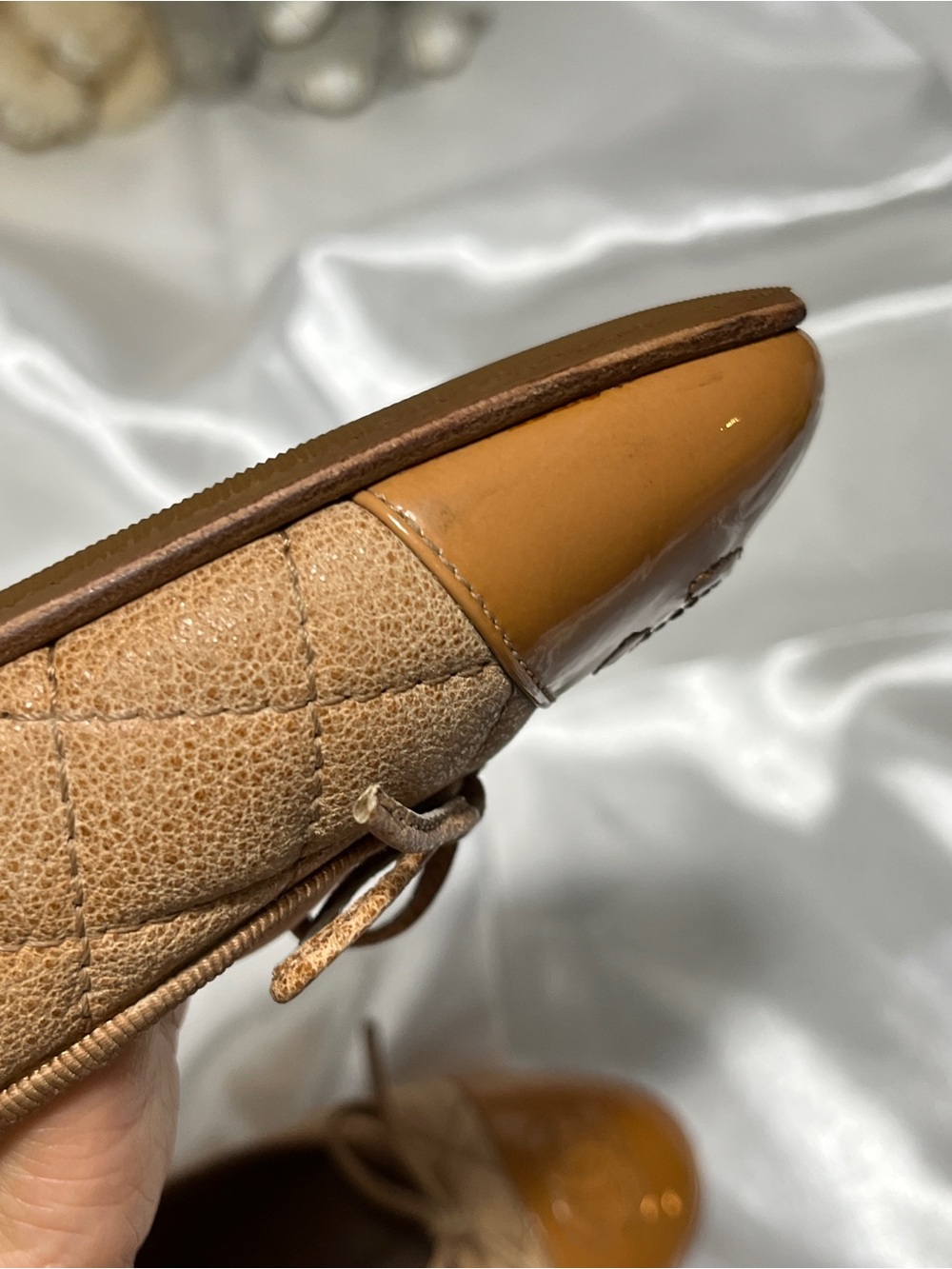 CHANEL Quilted Ballet Flats with Patent Camel Toe Cap - Picture 15 of 16